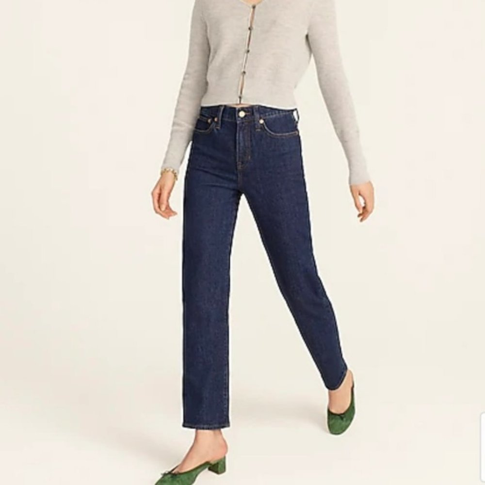 J. Crew High Rise 90’s Classic Straight Jean in Rinse Wash size 26P Petite